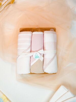 Hooded Towel Gift Set Pink Pattern