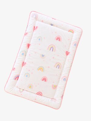 baby-hand-quilt-rainbow