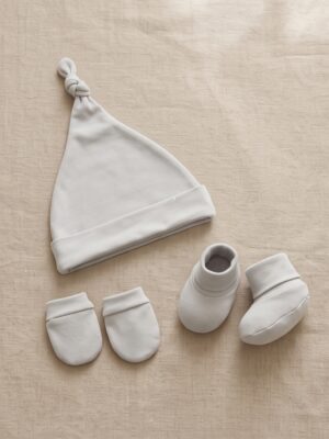 hat socks mitten